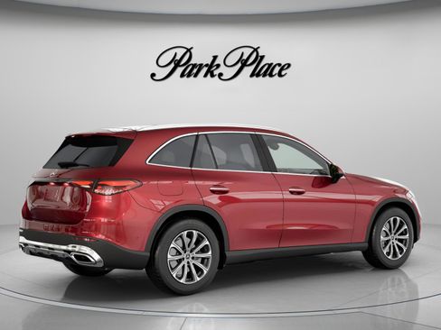 Used 2026 Mercedes-Benz GLC 300 image 22