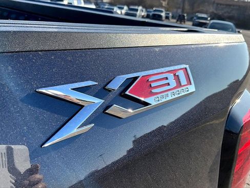 Used 2024 GMC Sierra 1500 Elevation w/ X31 Off-Road Package image 8