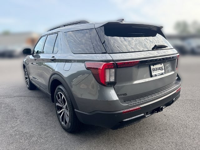 Certified 2026 Ford Explorer ST-Line AWD/4WD image 6