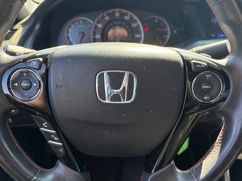 Used 2017 Honda Accord Sport Special Edition image 13