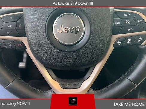 Used 2015 Jeep Grand Cherokee Limited w/ Luxury Group II image 16