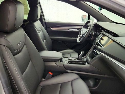 Used 2020 Cadillac XT5 Luxury FWD image 21