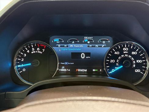 Used 2019 Ford F150 Lariat image 23