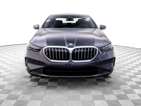 Certified 2026 BMW 540i xDrive AWD/4WD image 9