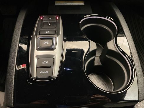 Used 2022 Honda Passport Elite image 16