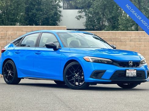 Certified 2024 Honda Civic Sport image 2