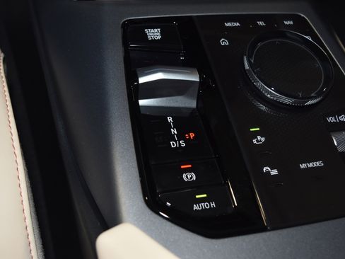 New 2026 BMW X3 xDrive30 w/ Premium Package image 13