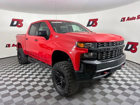Used 2019 Chevrolet Silverado 1500 Custom Trail Boss w/ Custom Convenience Package image 8