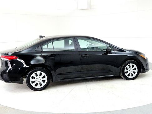 Certified 2024 Toyota Corolla LE image 6