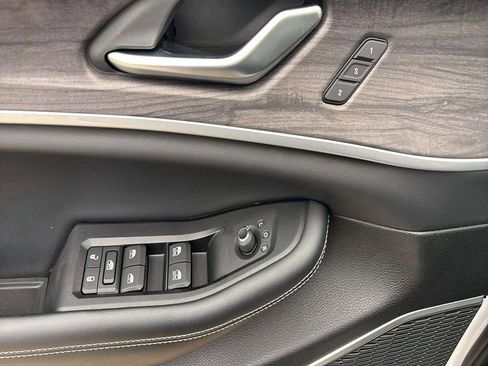 Used 2023 Jeep Grand Cherokee 4WD 4xe w/ Luxury Tech Group II image 21