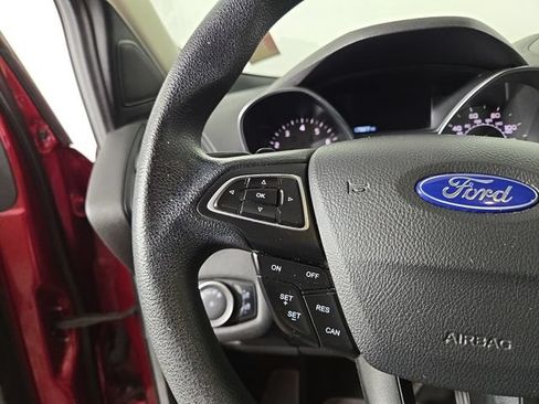 Used 2017 Ford Escape SE FWD image 22