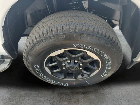 New 2026 RAM 3500 Laramie AWD/4WD image 37