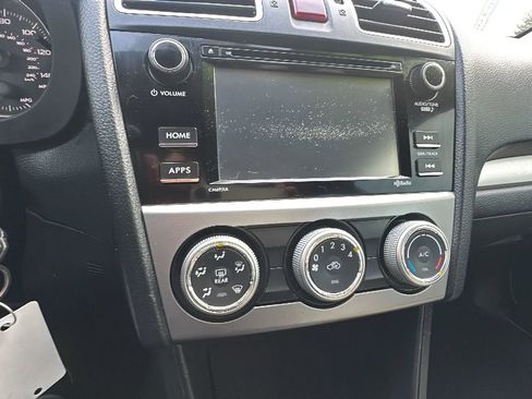 Used 2017 Subaru Crosstrek 2.0i Premium image 16