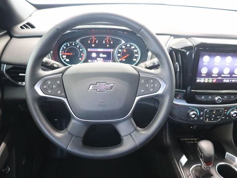 Used 2023 Chevrolet Traverse RS w/ LPO, Cargo Package FWD image 9