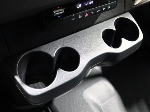 Used 2025 Mercedes-Benz Sprinter 2500 image 26