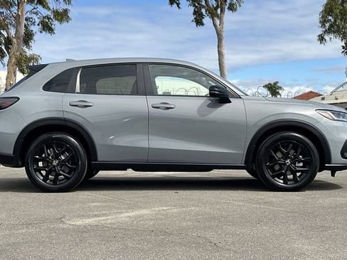 Certified 2024 Honda HR-V Sport image 3