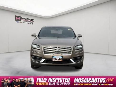 Used 2019 Lincoln Nautilus Select FWD image 2