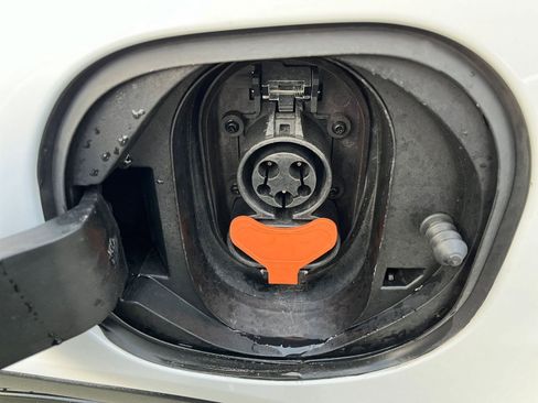 Used 2023 Chevrolet Bolt LT w/ Driver Confidence Package image 20