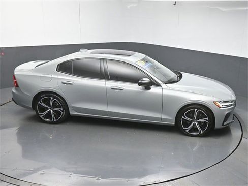Certified 2024 Volvo S60 B5 Core image 48
