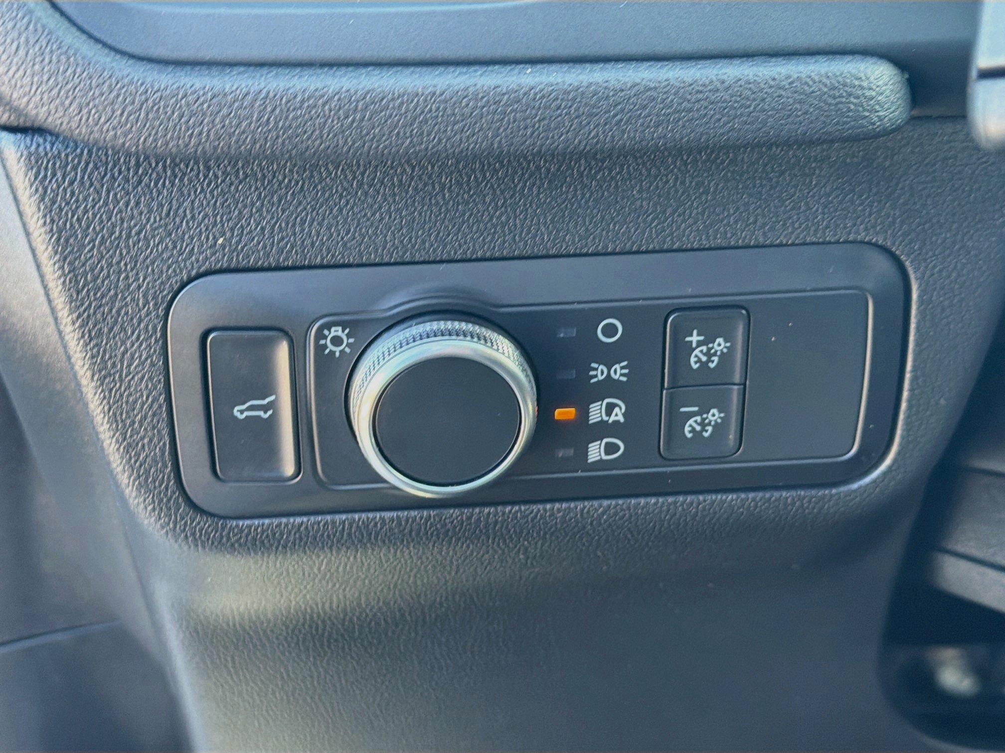 Certified 2022 Ford Escape SE w/ Convenience Package FWD image 10