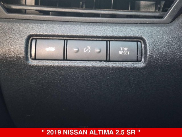 Used 2019 Nissan Altima 2.5 SR w/ SR Premium Package AWD/4WD image 19