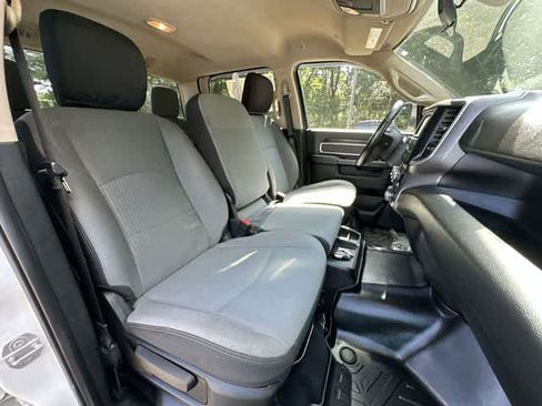 Used 2020 RAM 2500 Big Horn AWD/4WD image 18