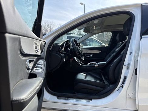 Used 2016 Mercedes-Benz C 300 4MATIC Sedan image 8