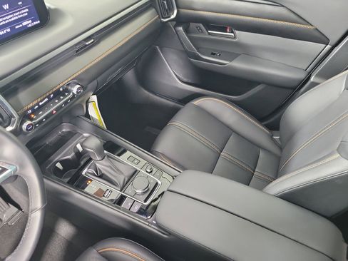 Certified 2025 MAZDA CX-50 2.5 Hybrid w/ Cargo Package image 25