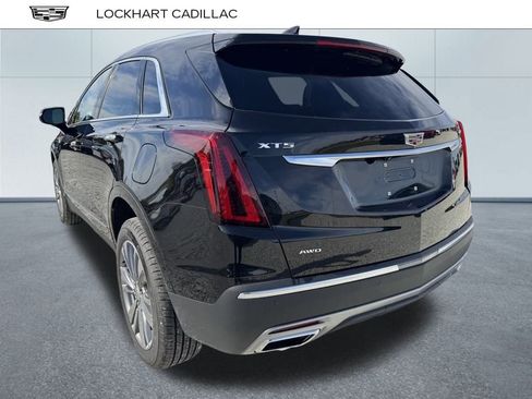 Used 2025 Cadillac XT5 Premium Luxury image 10