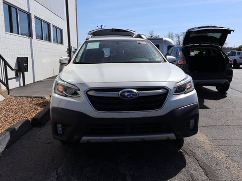 Used 2020 Subaru Outback Touring XT image 6