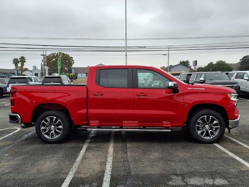New 2026 Chevrolet Silverado 1500 LT w/ Leather Package image 3