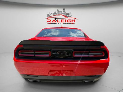 Used 2018 Dodge Challenger SXT Plus image 3
