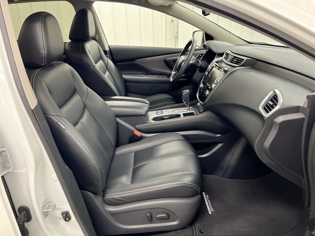 Used 2023 Nissan Murano SV w/ SV Midnight Edition Package AWD/4WD image 21