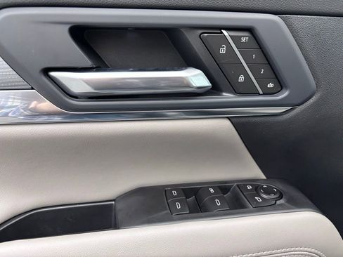 New 2026 GMC Terrain Elevation w/ Elevation Premium Package image 18