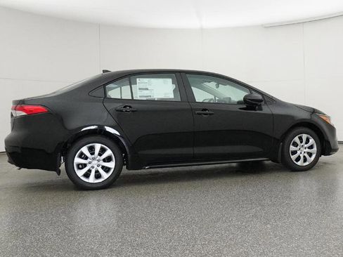 New 2026 Toyota Corolla LE image 24