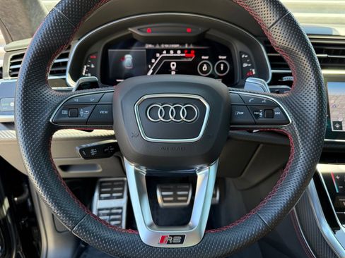 Used 2022 Audi RS Q8 image 29