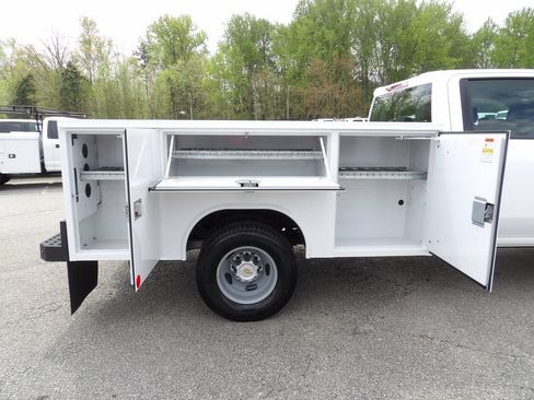 Used 2026 Chevrolet Silverado 3500 W/T AWD/4WD image 55