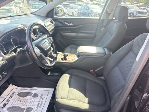 Used 2020 GMC Acadia SLE w/ Driver Convenience Package image 15