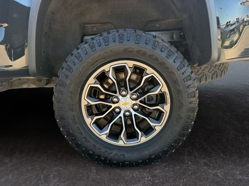 Used 2022 Chevrolet Colorado ZR2 AWD/4WD image 27