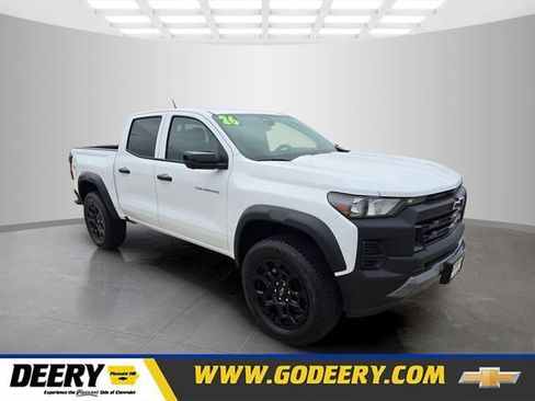 New 2026 Chevrolet Colorado Trail Boss AWD/4WD image 1