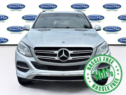 Used 2019 Mercedes-Benz GLE 400 4MATIC w/ Premium 1 Package image 2