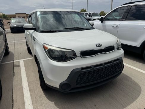 Used 2016 Kia Soul FWD image 5