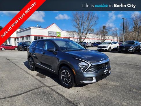 New 2025 Kia Sportage LX image 1