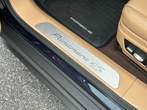 Certified 2021 Porsche Panamera 4S image 30