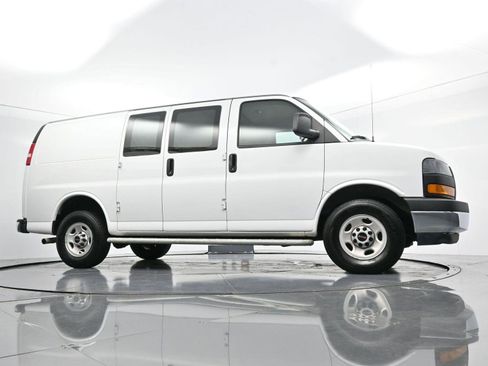 Used 2024 GMC Savana 2500 w/ Driver Convenience Package image 37