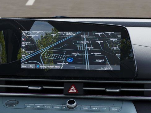 New 2026 Hyundai Elantra Limited image 13