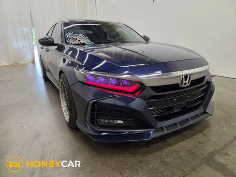 Used 2020 Honda Accord EX image 1