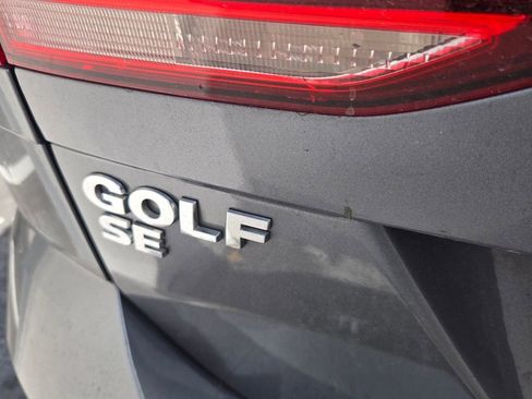 Used 2019 Volkswagen Golf SE FWD image 11