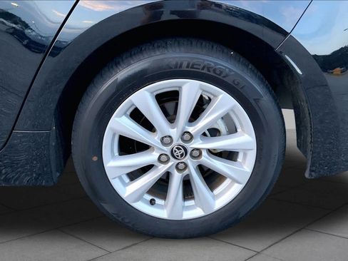 Used 2024 Toyota Corolla LE FWD image 10