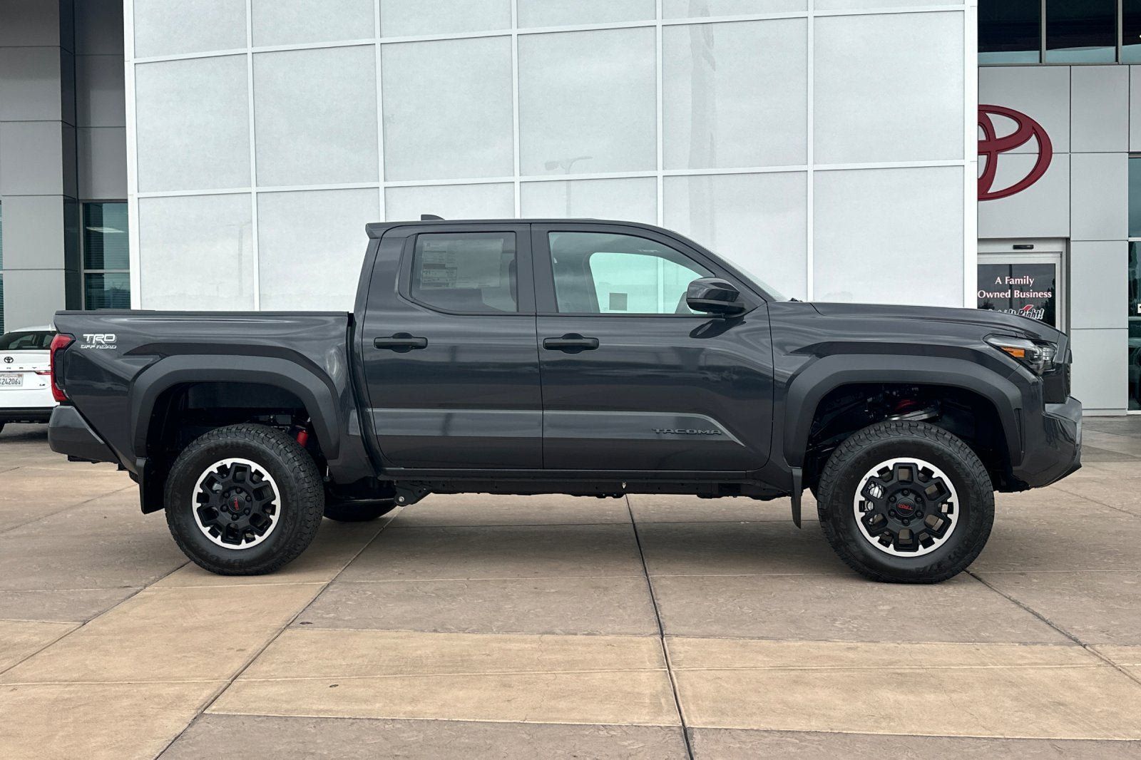 New 2026 Toyota Tacoma TRD Off-Road AWD/4WD image 3